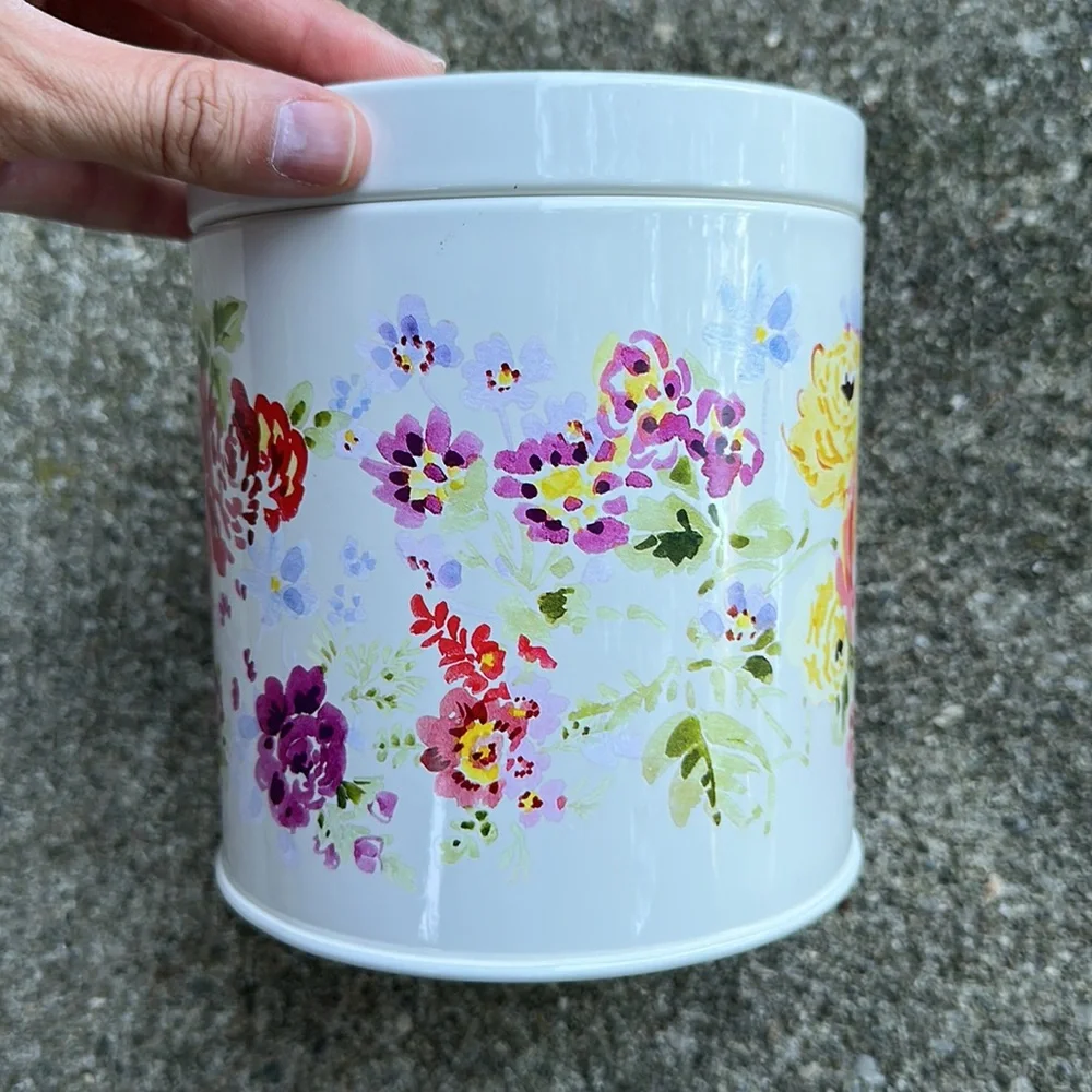 The Pioneer Woman Linen Canister Carbon Steel